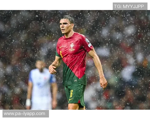 尤文图斯正式签约19岁边锋利奇纳拜仁保留分成和匹配权利